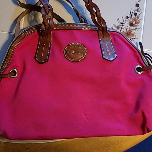 Dooney & Bourke HOT PINK Canvas Bag.  Pre-loved - Picture 7 of 17